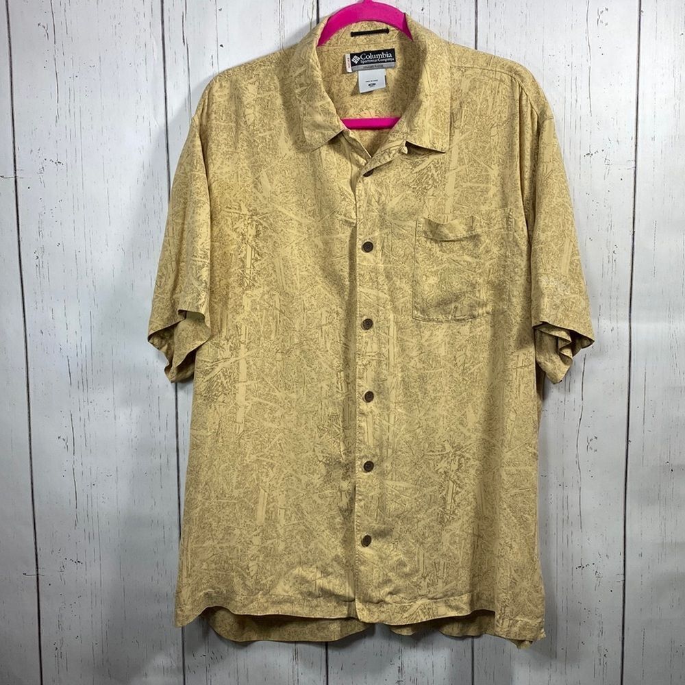 Columbia Mens 100% SilK Short Sleeve Button Down Casual Shirt
